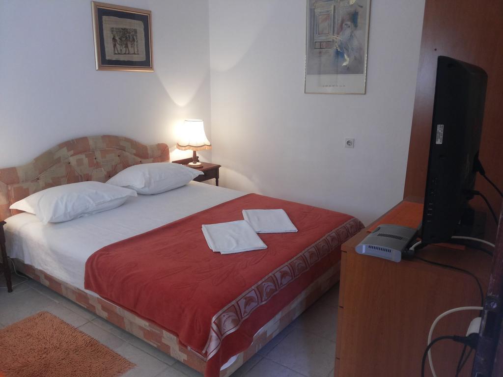 Apartments Vila Andja Sveti Stefan Ruang foto
